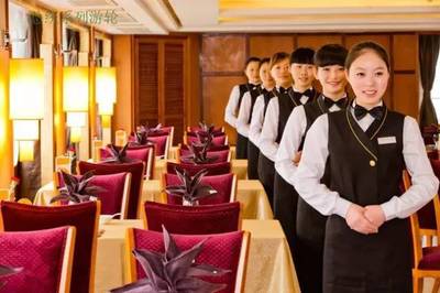 三峡游轮·总统6号动飞5日之旅 以3650元/人的尊享，品味佳肴江景相融